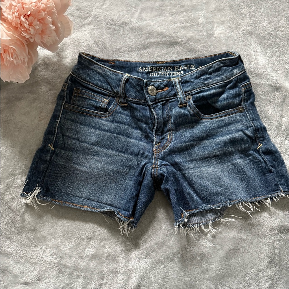 American Eagle Outfitters Blue Distressed Jean Shorts